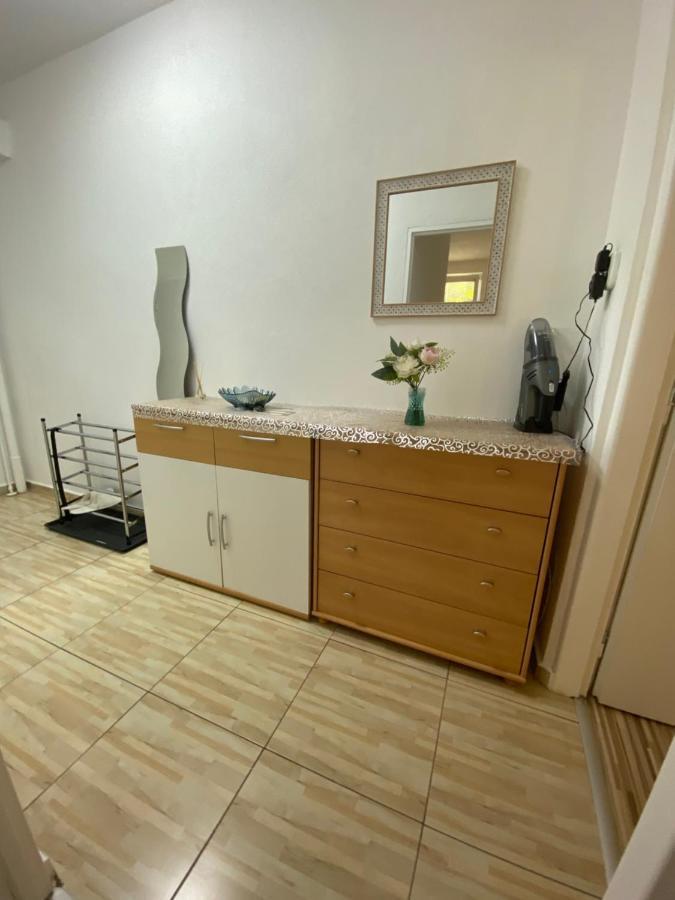 Apartment City Centrum Nitra Bagian luar foto